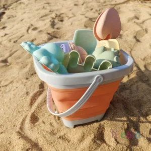 11-Piece Sand Toy Set Includes Foldable Sand Bucket Shovel and Sand Rake Toy Children's Beach Sand Playing Tool Set for Toddlers